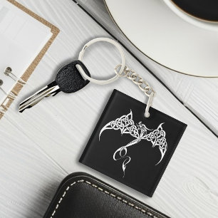 Llavero Código QR del dragón tribal celta en negro y blanc