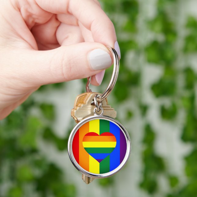 Llavero Corazón arcoiris y orgullo Bandera Arcoiris/comuni (Mano)
