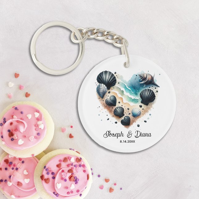 Llavero Corazón de concha personalizado para aniversario d (Beach Lover Seashell and Shore Line Sand Valentine's Day gift)