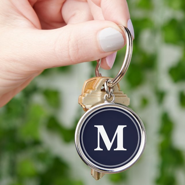 Llavero Crear cadena de claves de monograma blanco azul de (Create Custom Navy Blue White Monogram Keychain)