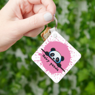 Llavero Cuadrado de Panda Bebé Curioso