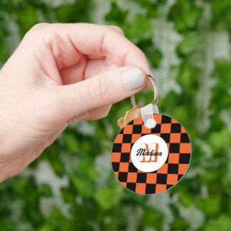 Llavero Cuadrados a cuadros negros y naranja retro Monogra