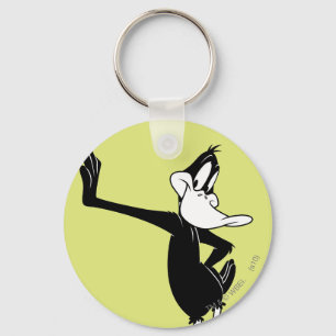 Llavero DAFFY DUCK™ Leaning Against a Wall
