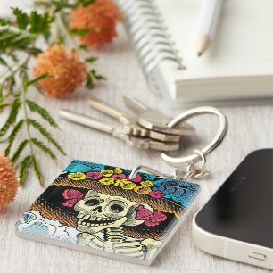 Llavero Dama de la Calavera Azucarada con Sombrero Floral
