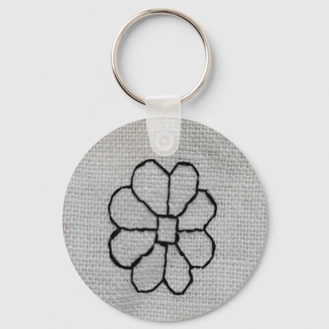 Llavero de bordado blackwork (Anverso)