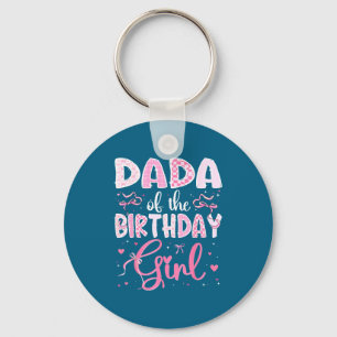 Llavero De niña dada cumpleaños coincidente rosa coqueta
