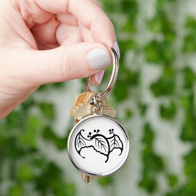Llavero de paulownia con forma de murciélago (Mano)