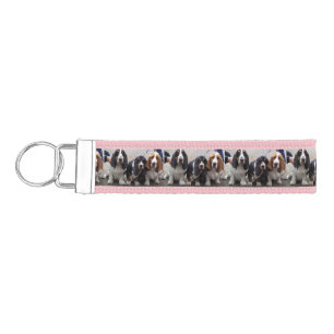 Llavero De Pulsera 3 cachorros de Basset_hound