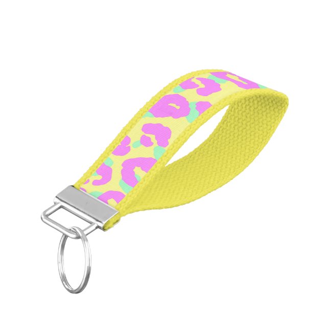 Llavero De Pulsera banda de muñeca de bonito | Pulsera Keychain (Angulado hacia abajo)