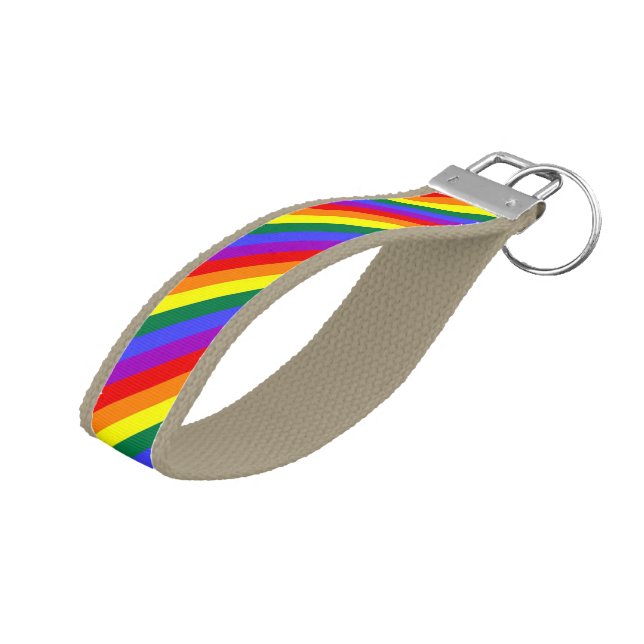 Llavero De Pulsera Bandera arcoiris del orgullo gay (Angulado hacia arriba)