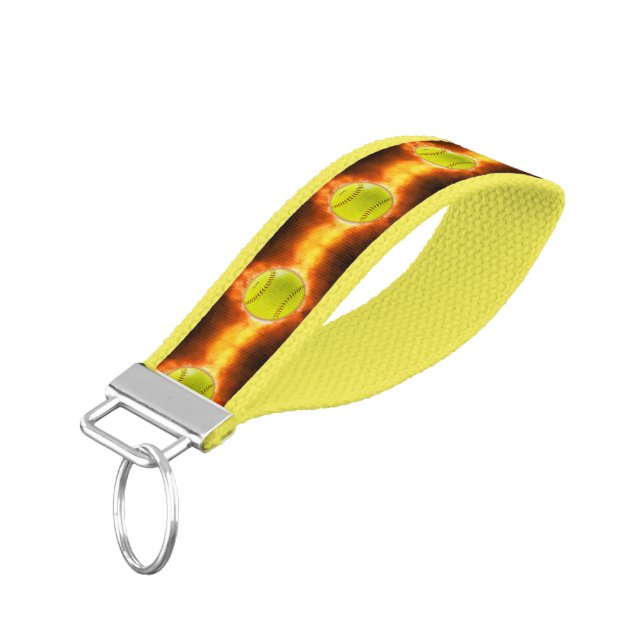Llavero De Pulsera Llamas de baloncesto de softball amarillo de Slipp (Angulado hacia abajo)
