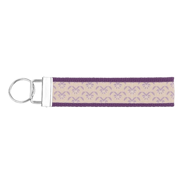 Llavero De Pulsera Modelo al revés de la lavanda (Llaves lado izquierdo)