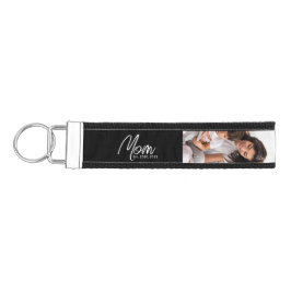 Llavero De Pulsera Mom Established Modern Script Black 3 Photo