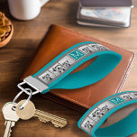 Llavero De Pulsera Monograma de Collage de fotos gris y Verde azulado<br><div class="desc">Utiliza 3 fotos cuadradas para crear un regalo único y personal. O puedes mantener al cachorro hipster y hacer un keepsake de moda. Si necesita ajustar las imágenes,  haga clic en la herramienta personalizar para realizar cambios.</div>