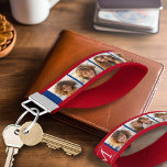 Llavero De Pulsera Monogramas de Collage de fotos de Instagram - Azul<br><div class="desc">Fondo clásico rojo y azul marino - Puede utilizar fotos cuadradas o selfie para este diseño. Utiliza 8 fotos cuadradas para crear un regalo único y personal. O puedes mantener al cachorro hipster y hacer un keepsake de moda. Si necesita ajustar las imágenes, haga clic en la herramienta personalizar para...</div>