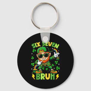 Llavero día de san patricio 6 7 meme seis siete