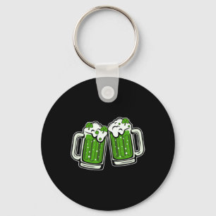 Llavero Día divertido de San Patricio bebiendo trébol irla