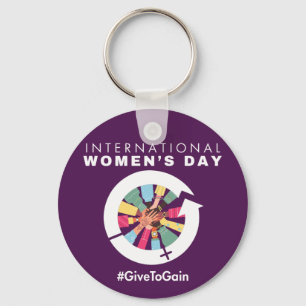 Llavero Día Internacional de la Mujer 2026 Dar para Ganar