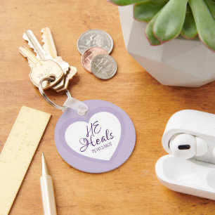 Llavero Dios Sana al Descorazonado Lila Suave de Comfort