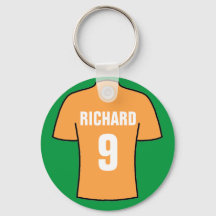 Diseño de camisas de fútbol en oro antiguo.