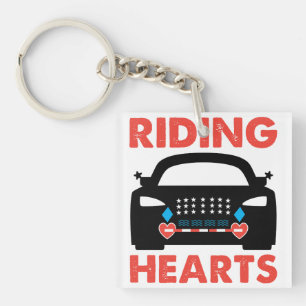 Llavero Diseño de coche atrevido de Corazones Valientes