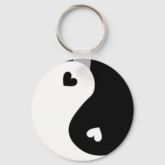 Llavero diseño de corazones de yin yang