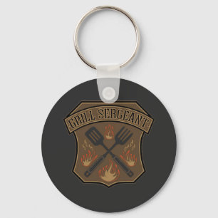 Llavero Diseño de Insignia de Sargento de Parrilla con Esp