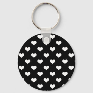 Llavero Diseño de patrón de corazón de amor blanco y negro