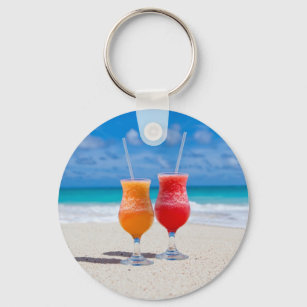 Llavero Dos bebidas en la playa