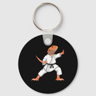 Llavero Dragones con barba divertidos haciendo Karate Samu
