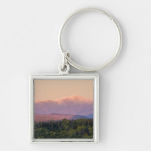 Llavero Dusk y Monte Washington en el nuevo Hampshire