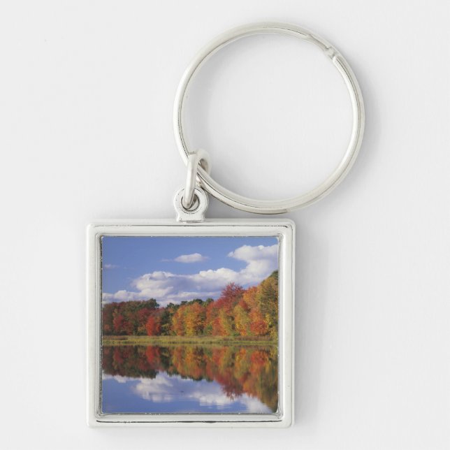 Llavero EE.UU., Massachusetts, Acton. Reflejo del otoño (Frente)