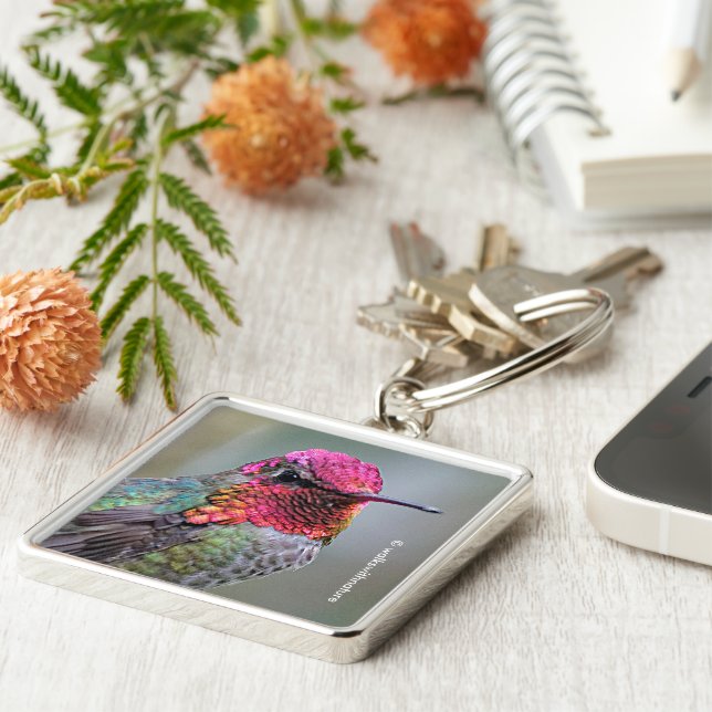 Llavero El colibrí de Anna, un hombre asombroso, en un árb (Lado)