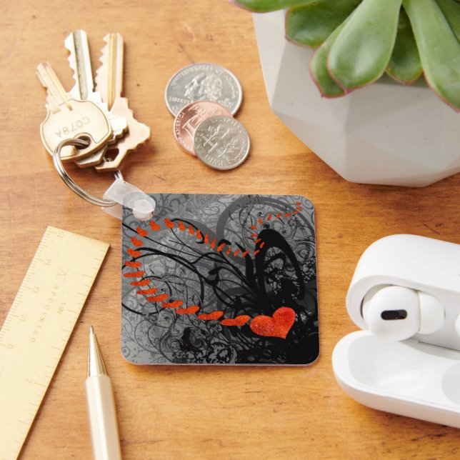 Llavero El corazón negro y rojo se balancea (Escritorio )