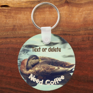 Llavero El pato espantoso necesita café divertido personal