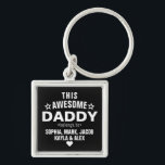 Llavero Elegante este maravilloso papá pertenece al día de<br><div class="desc">Personalizado,  este asombroso papá pertenece a la cadena de claves del Día del Padre Estrella Personalizarlo con los nombres de sus hijos.</div>