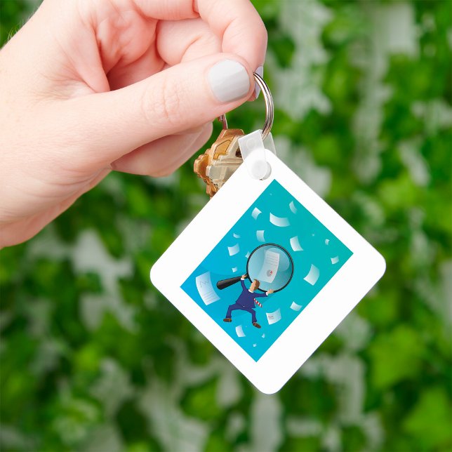 Llavero Empresario Y Papeles (Subido por el creador)