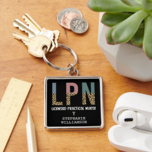 Llavero Enfermera práctica con licencia LPN personalizada