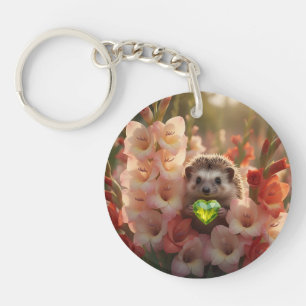 Llavero Erizo lindo de agosto con corazón de peridoto