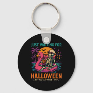 Llavero Esperando A Halloween Funny Skeleton Tee