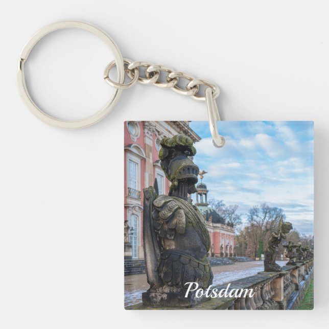 Llavero Estatuas de caballero de piedra cerca del palacio  (Frente)