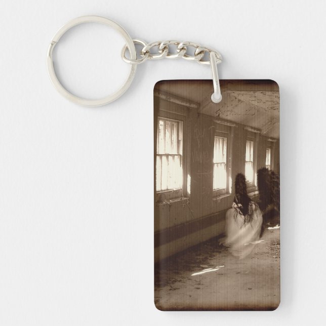 Llavero Falln Asylum Angel (Frente)