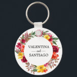 Llavero Favor de la boda floral de otoño rústica<br><div class="desc">Flores de otoño luminosas y coloridas crean una bella y elegante corona rústica. Rosas rojas de Borgoña y flores amarillas,  naranjas y rosas brillantes</div>