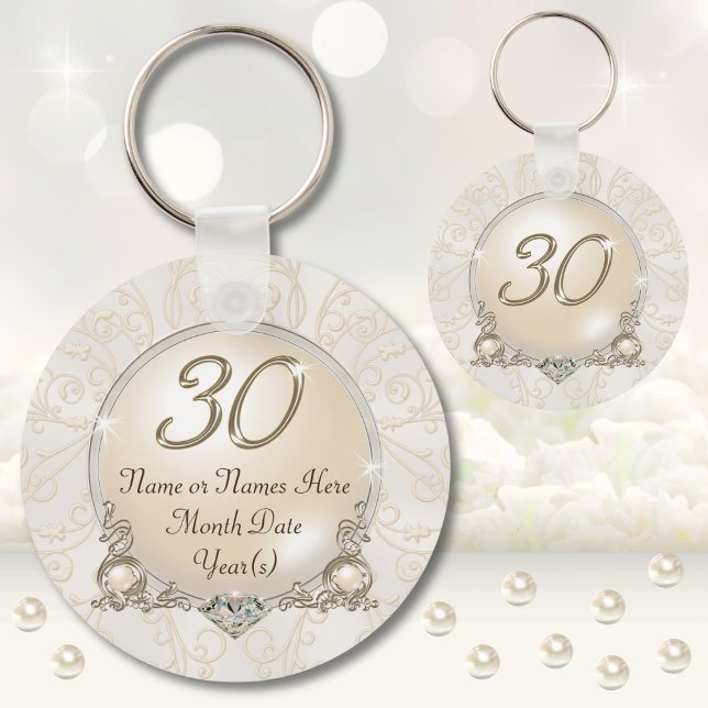 Llavero Favores o Aniversario de Cumpleaños Personalizados (30th Birthday party favors for adults. Girls 30th birthday party ideas. )
