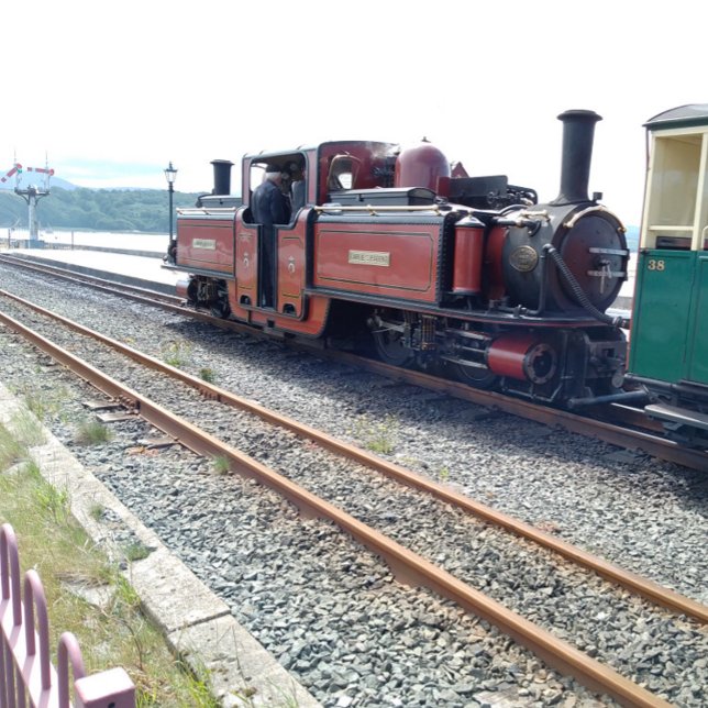 Llavero Ffestiniog and Transport for Wales Keyring (Ffestiniog LLoyd George)