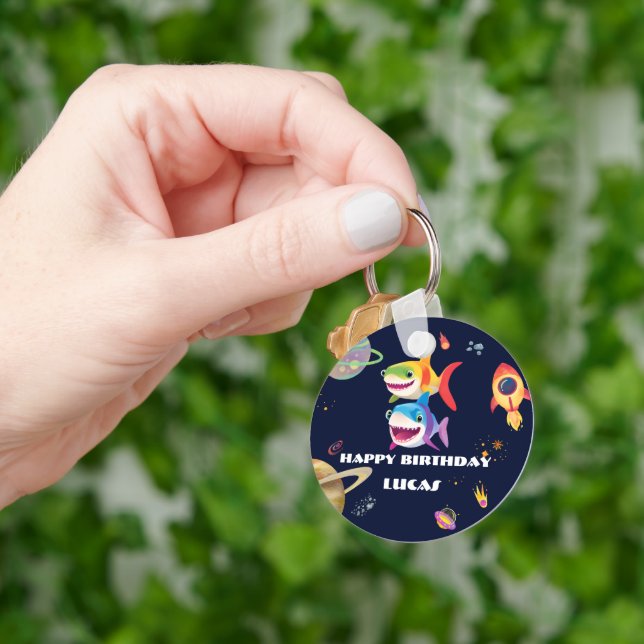 Llavero Fiesta de cumpleaños del tiburón de la galaxia del (Mano)