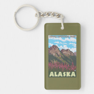 Llavero Fireweed y montañas - parque nacional de Denali,