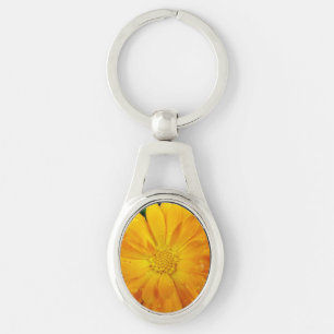 Llavero flor de margarita amarilla de verano en plena flor