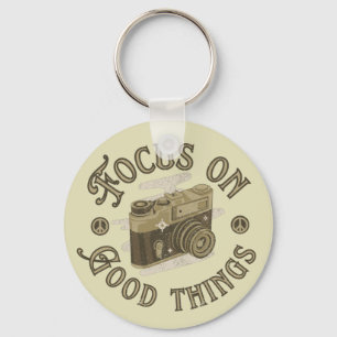 Llavero focus on good things positive saying