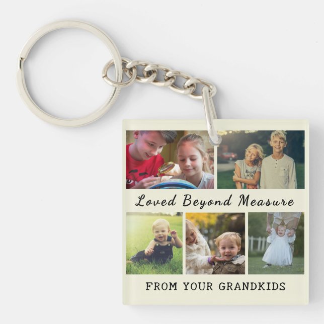 Llavero For Grandma & Grandpa – Loved Beyond Measure (Frente)